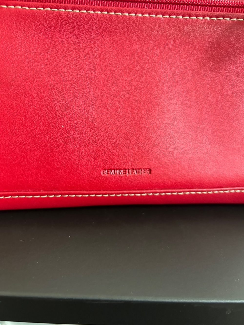 Genuine Leather Classic Red Women's Clutch Wallet with Card Organizer - Picture 8 of 8